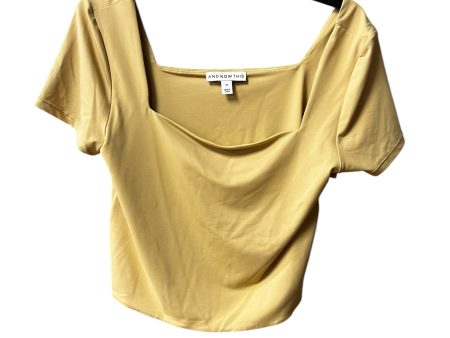 Top Short Sleeve By Cmc In Tan, Size: Xl Cheap