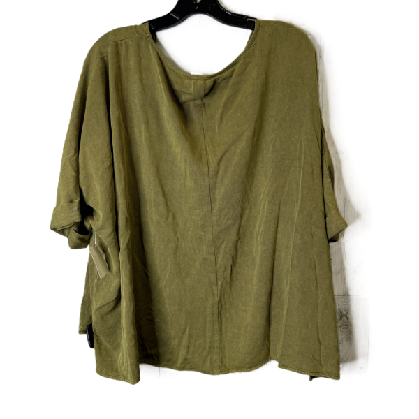 Top Short Sleeve By Andree By Unit In Green, Size: S For Sale