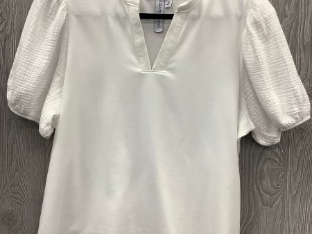 Top Short Sleeve By Clothes Mentor In White, Size: 1x Discount