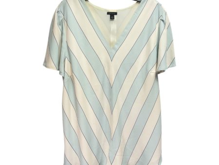 Top Short Sleeve By Ann Taylor In Blue & Cream, Size: Xxl Online