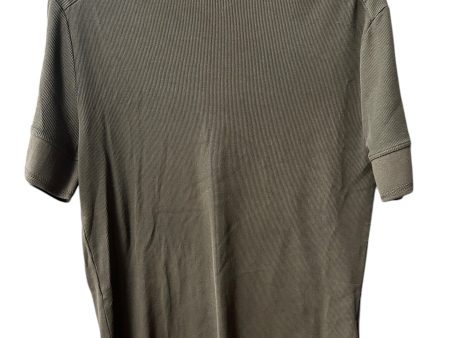 Top Short Sleeve Basic By Banana Republic In Green, Size: M For Cheap