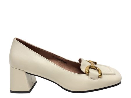 Shoes Heels Block By Anthropologie In Cream, Size: 8 on Sale