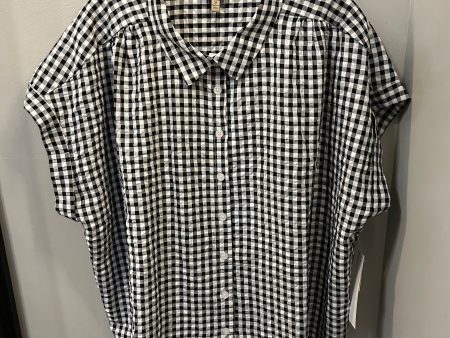 Top Short Sleeve By Como Vintage In Black & White, Size: 3x on Sale