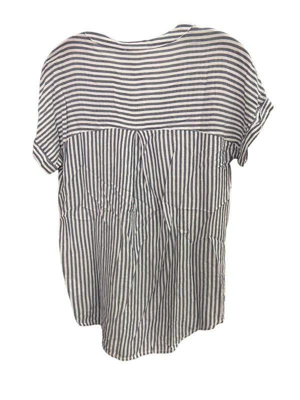 Top Short Sleeve By Beachlunchlounge In Striped, Size: M Hot on Sale